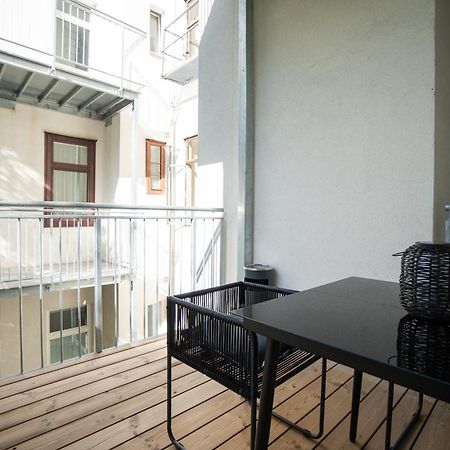 Modern Apartment With A Balcony Near Belvedere Viena Exterior foto